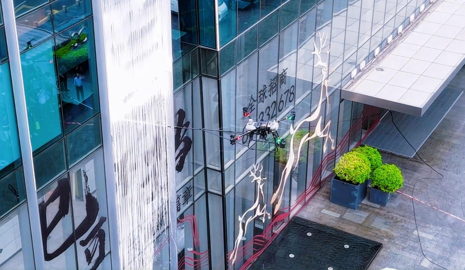 17606948818915.jpg 10月16日(2)-封面.jpg