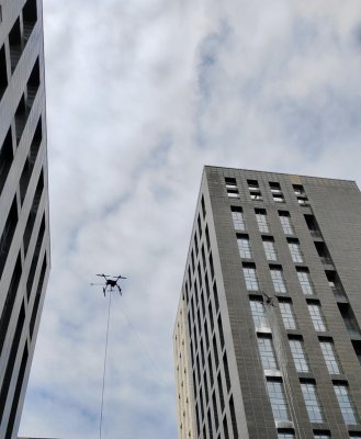 MYUAV Dual-Drone Operation: High-Low Combo Redefining Aerial Cleaning